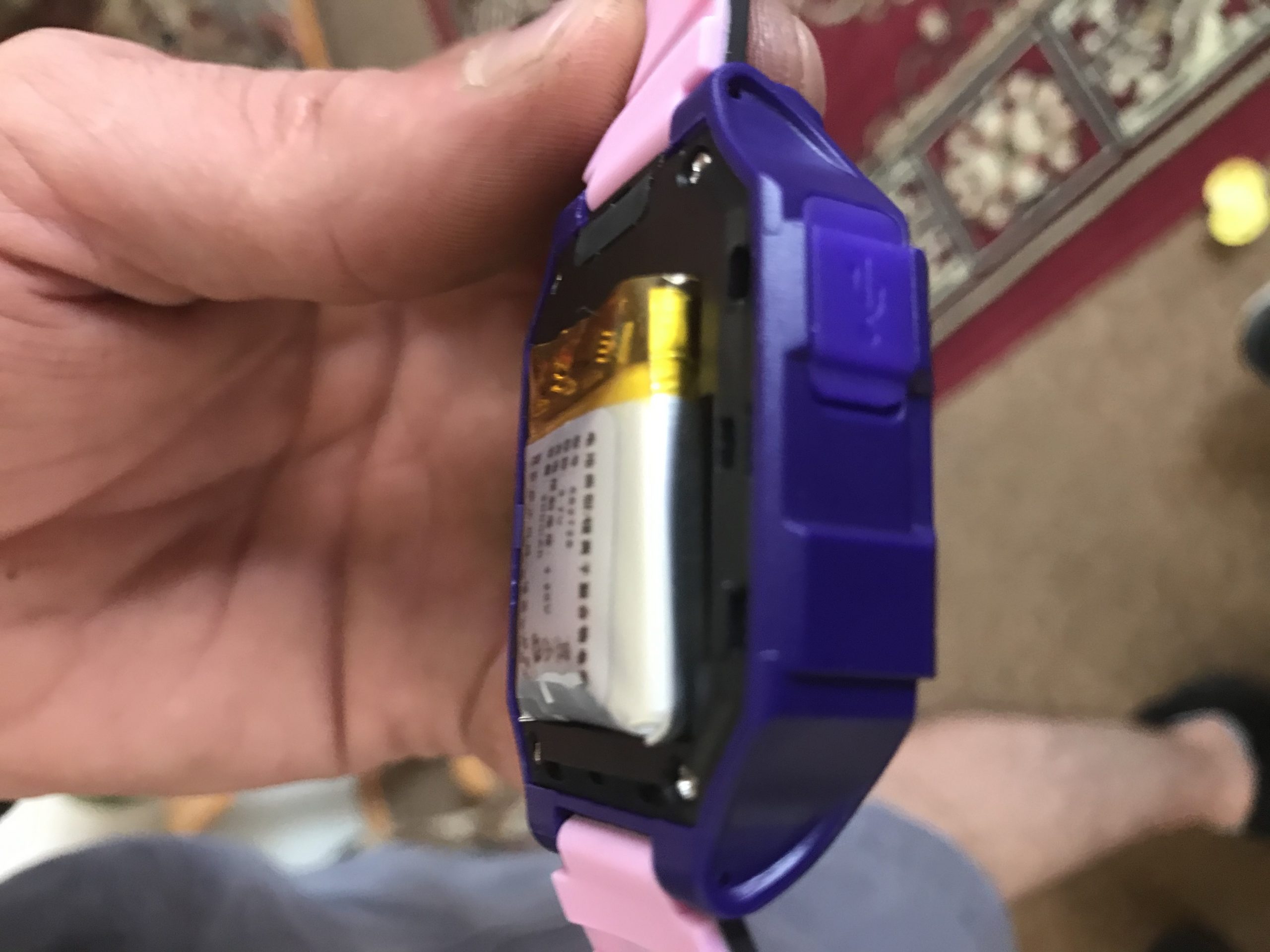 Wish complaint Poor quality non working gps watch