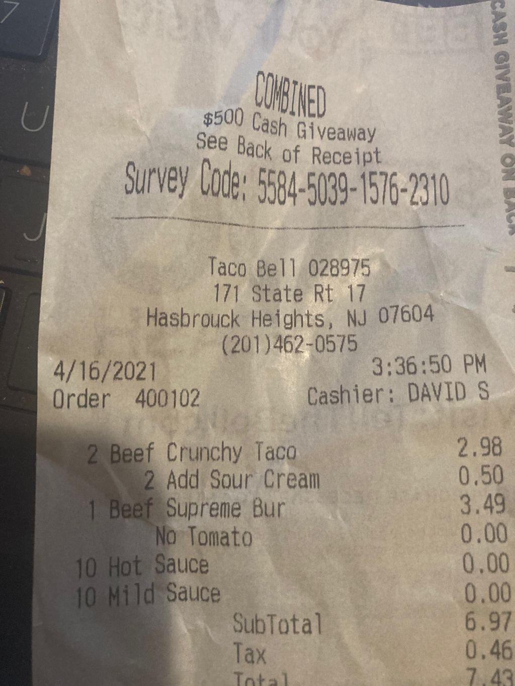 Taco Bell complaint Missing sauce