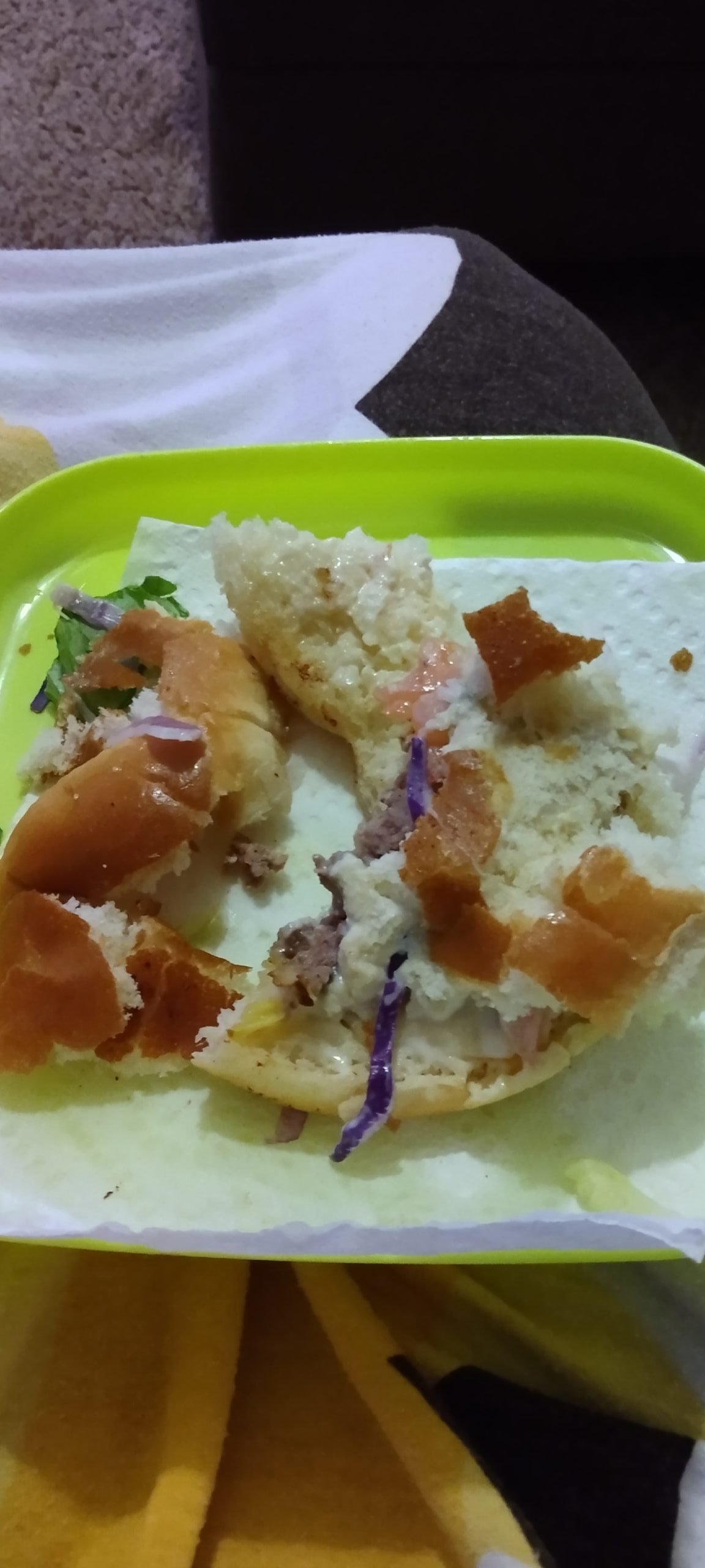 Sunbeam Bread complaint Hamburger buns fell apart