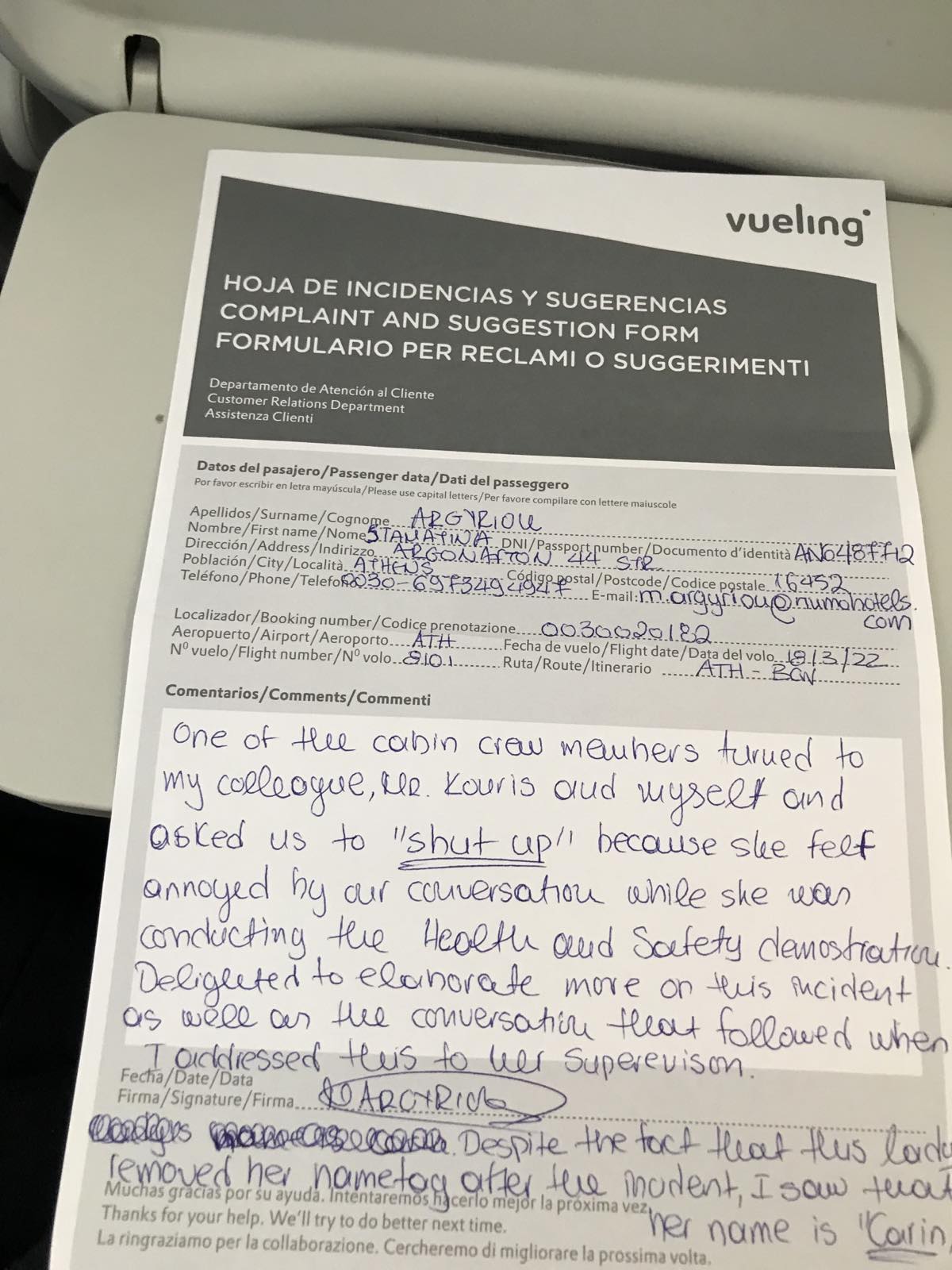 Vueling complaint Bad-mannered Cabin crew