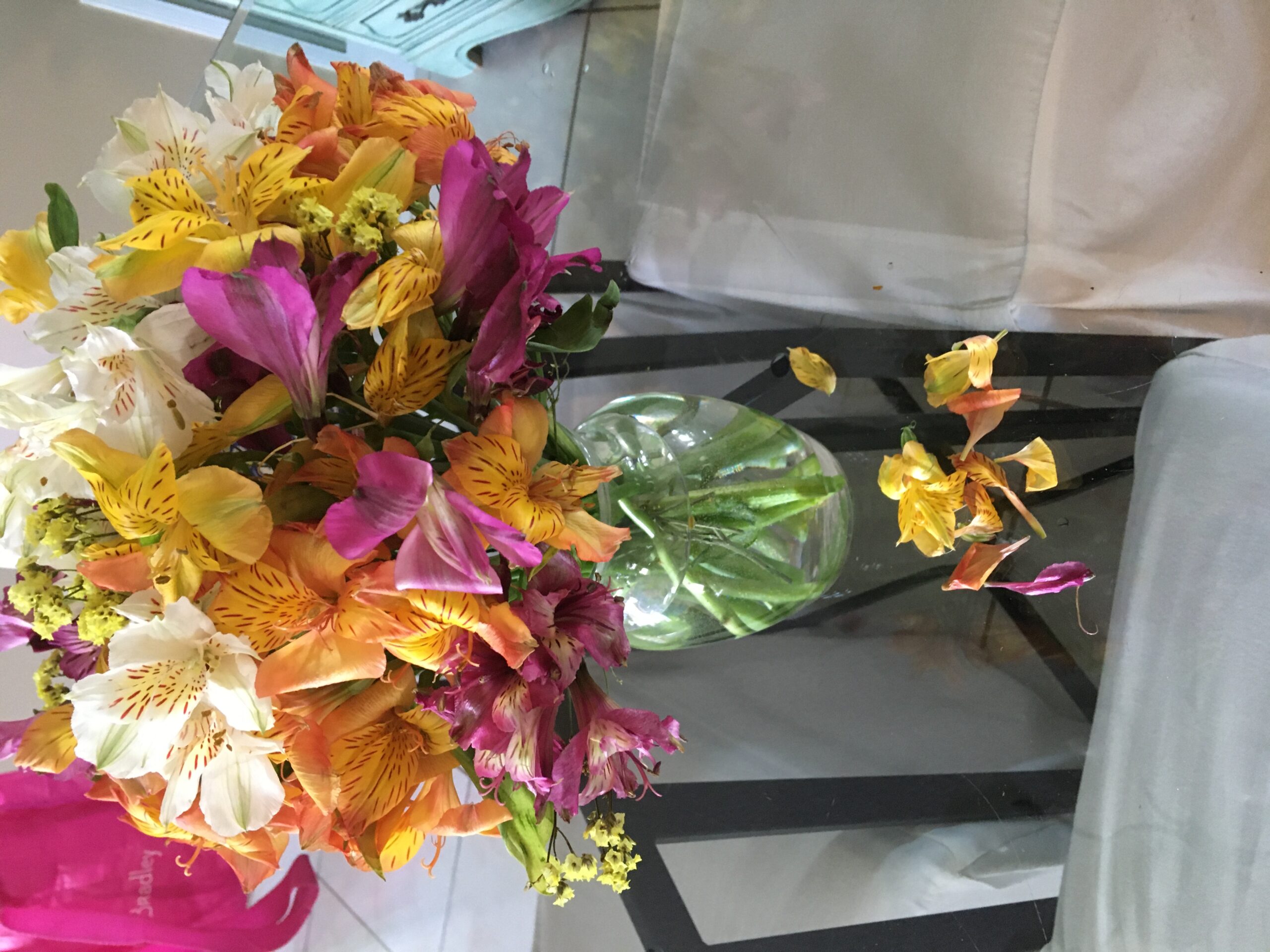 I received flowers that were half dead